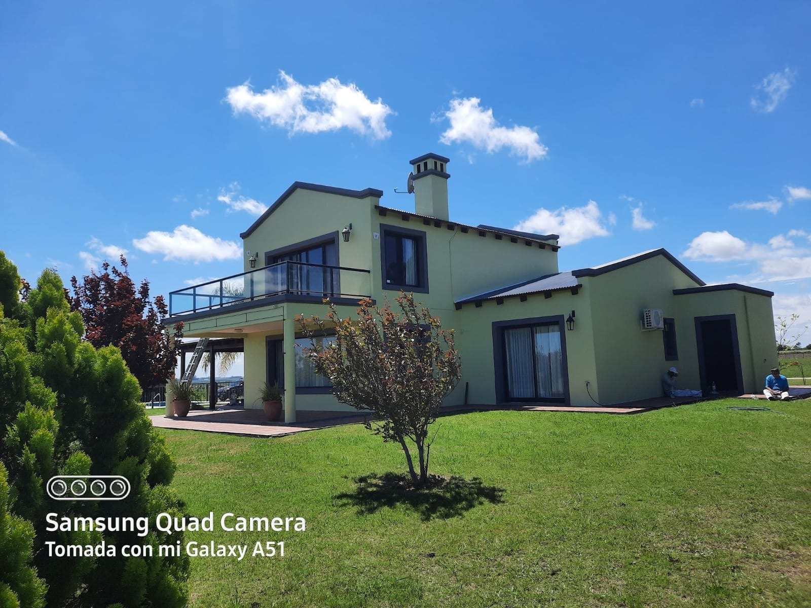 PINTURAS HUGO MARZOA  