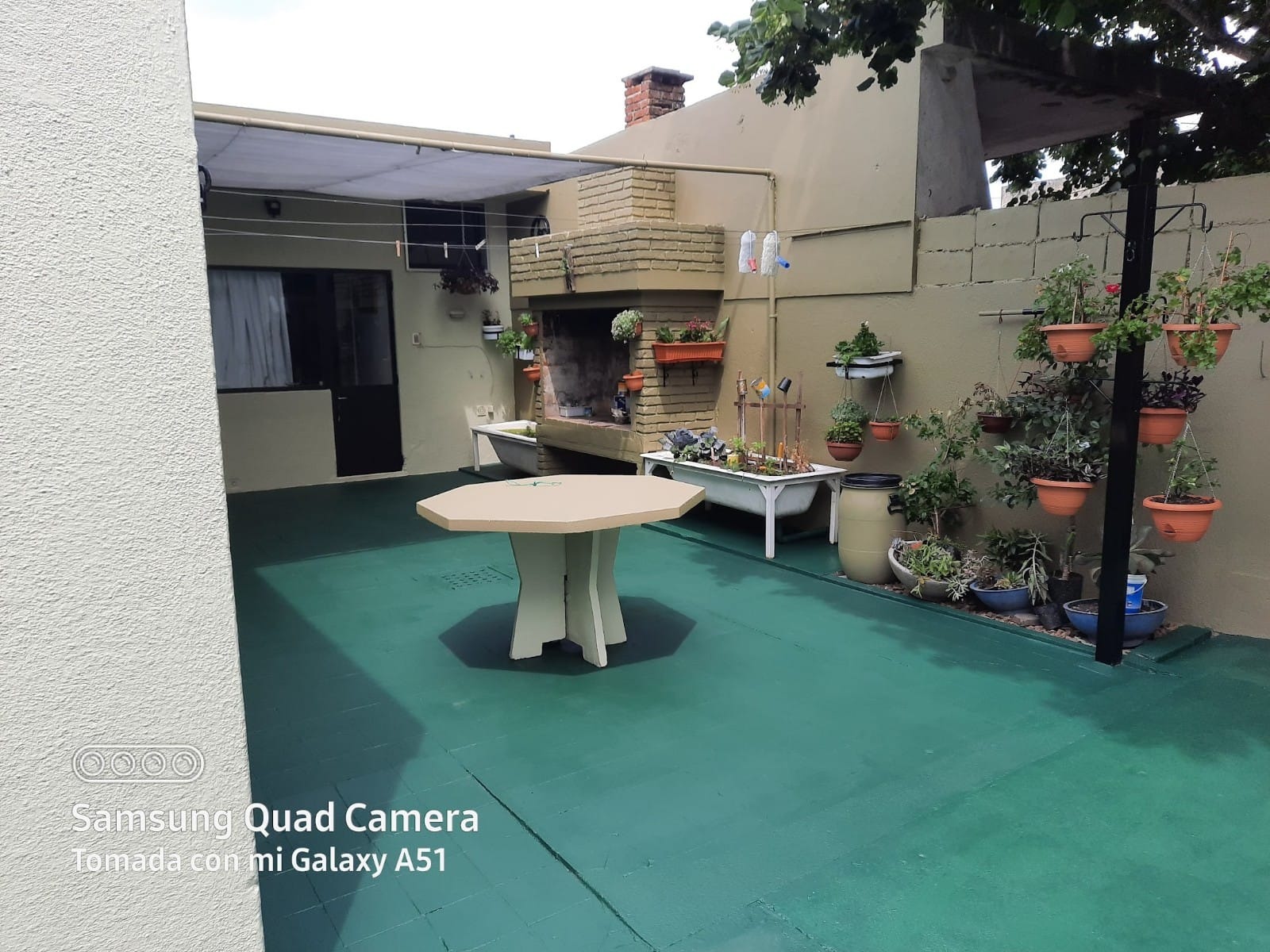 PINTURAS HUGO MARZOA  