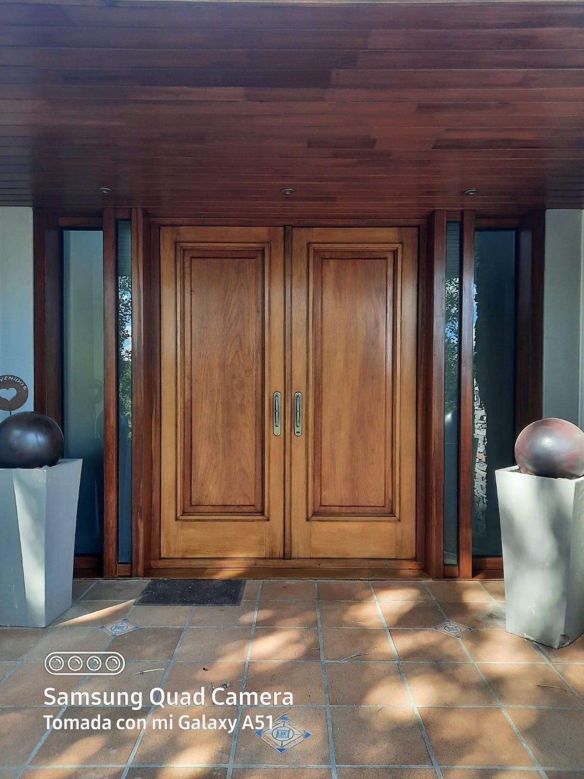 PINTURAS HUGO MARZOA  