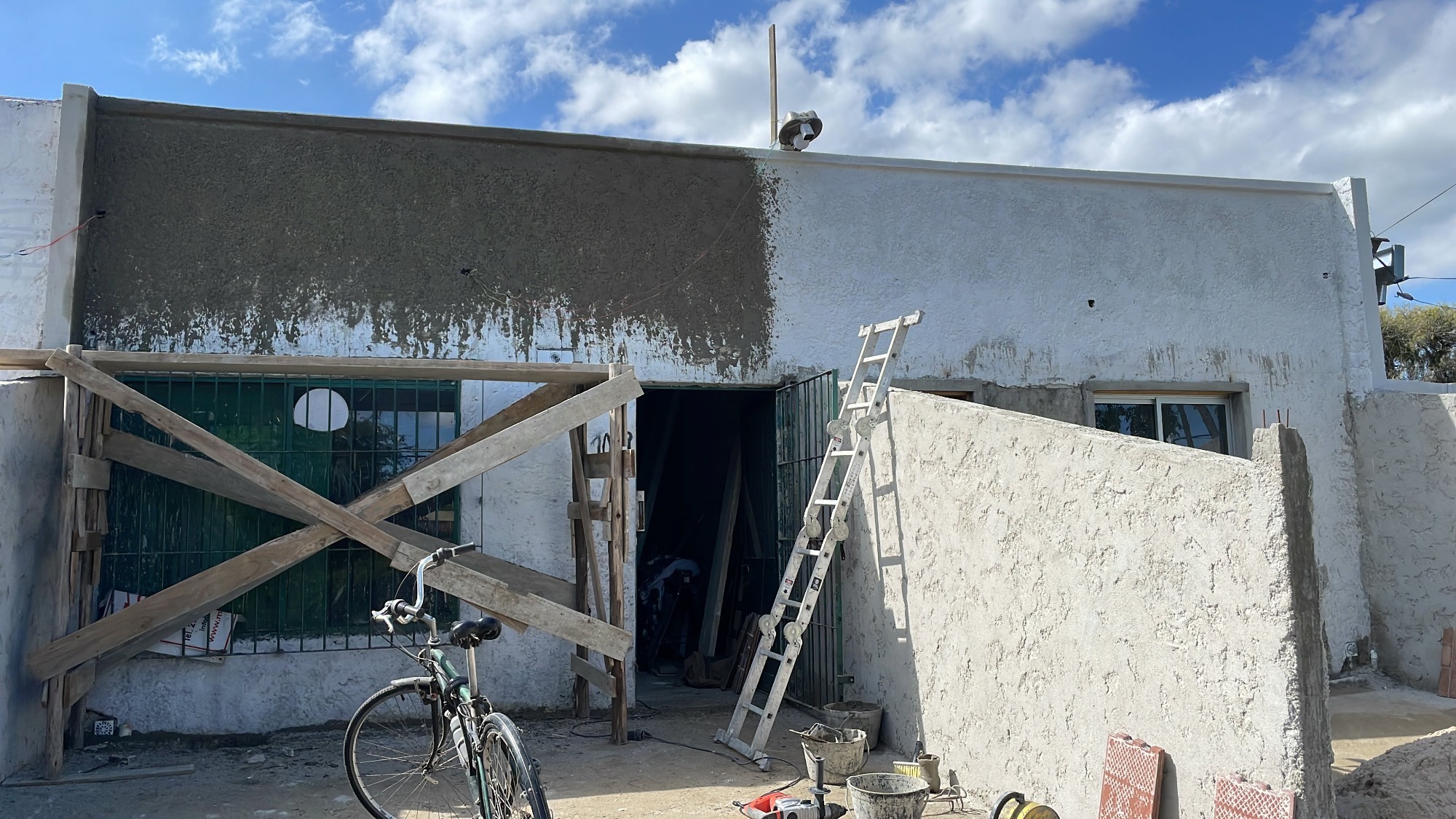 REFORMAR O CONSTRUIR SUS PAGOS  12 cotas