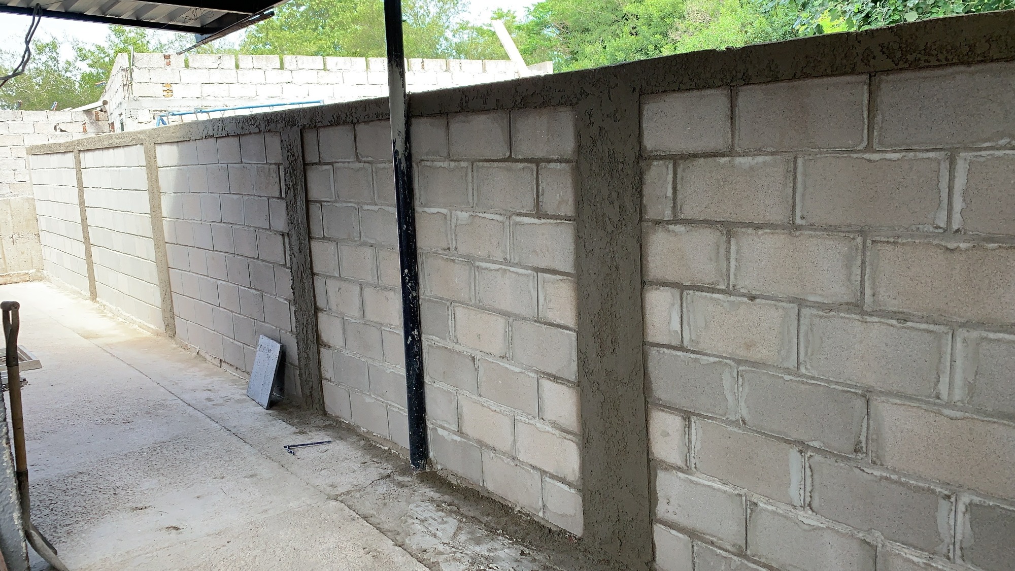 REFORMAR O CONSTRUIR MUROS  divisorios