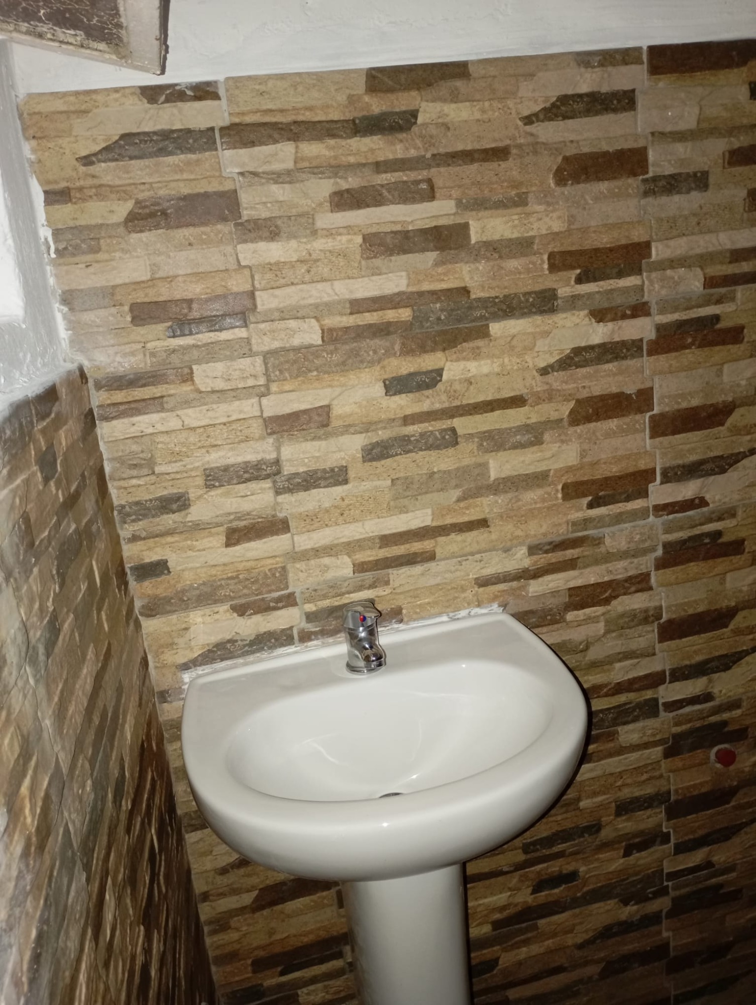 INMOBILIARIA LORENA LA PAZ  