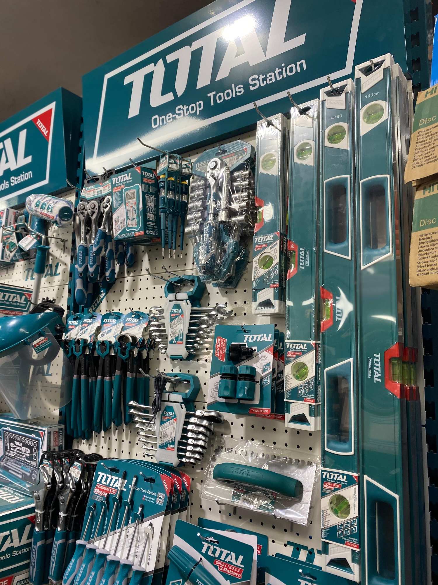 FERRETERIA Y BARRACA DECA  