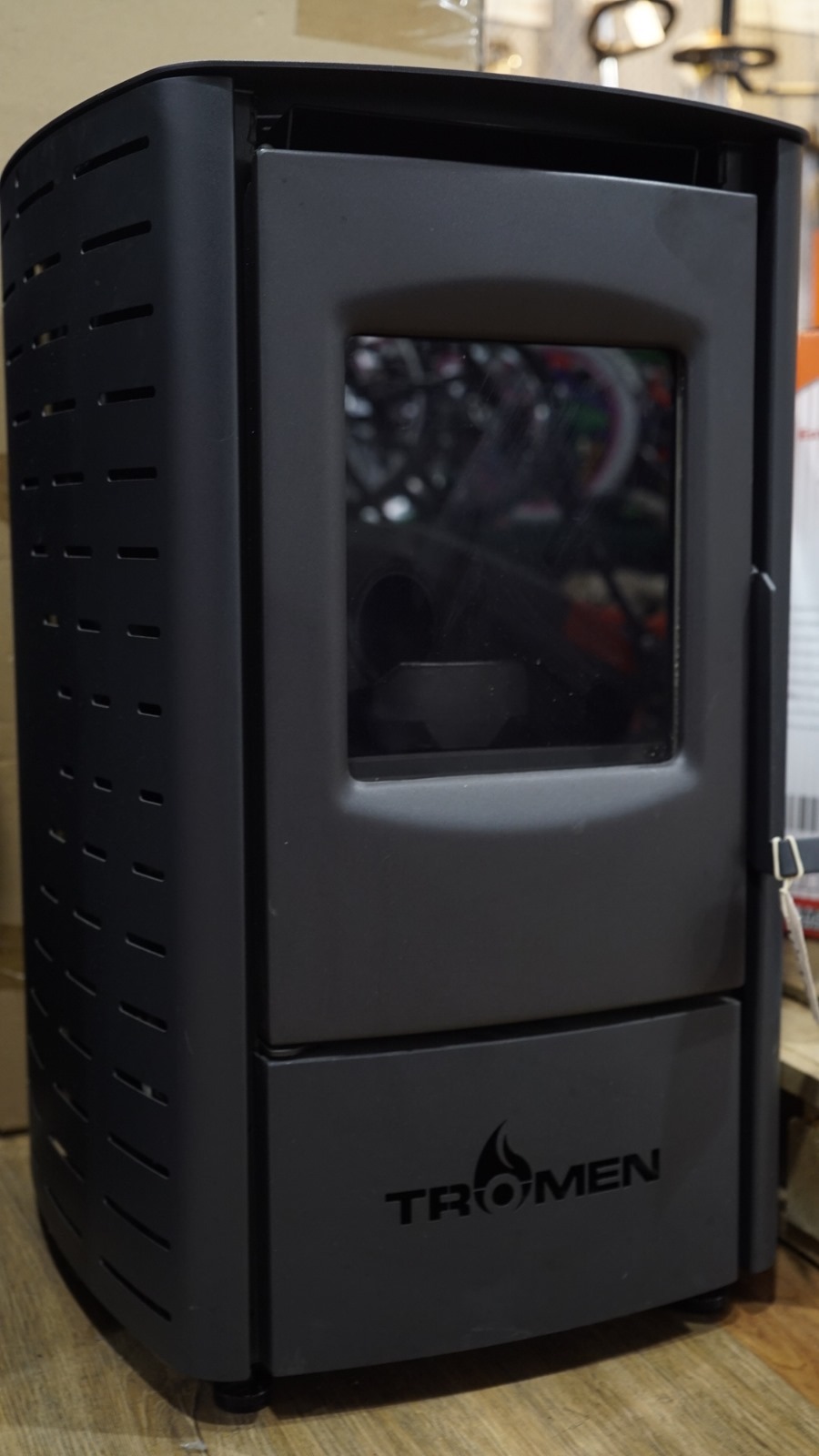 AGROPECUARIA EL HORNERO AGROPECUARIA EL HORNERO Variedad de productos agrícolas para ofrecer.

Sem