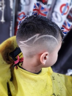 BARBERIA SANTIAGO ALVAREZ 