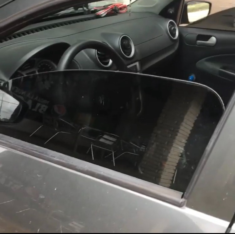 MARKAR ELECTOELECTRONICA Adaptación sistema de vidrios 