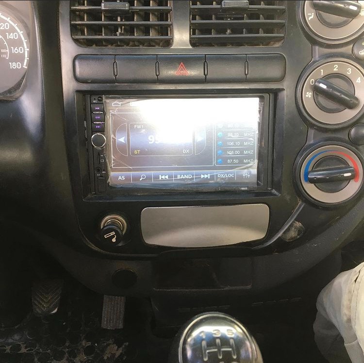 MARKAR ELECTOELECTRONICA Radio con pantalla 