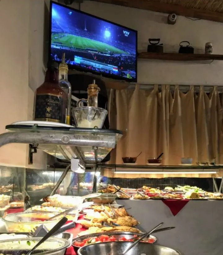 LA RUEDA DEL CENTRO PARRILLADA LA RUEDA  