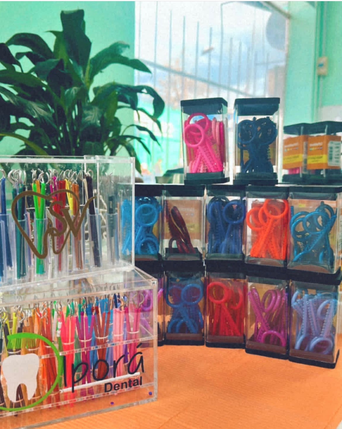 IPORÁ DENTAL Brackets Amplia variedad de colores para colocación de Brac