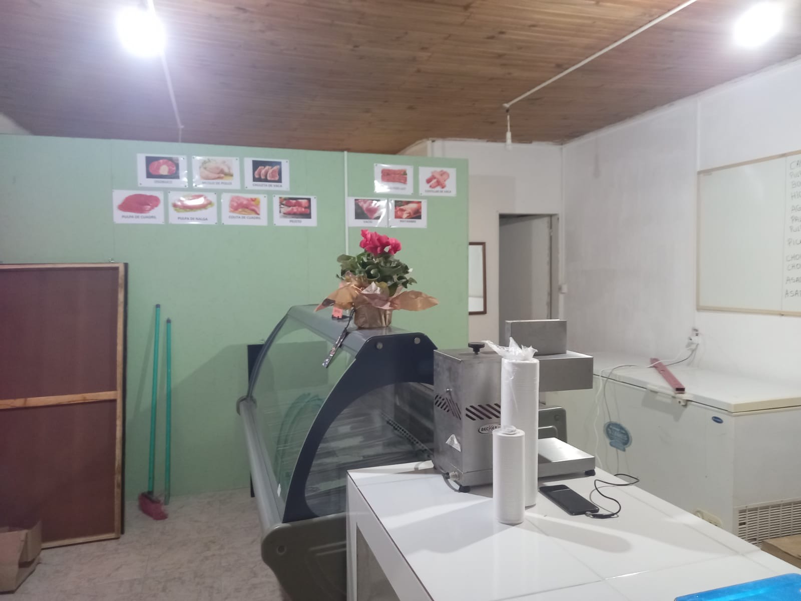 CARNICERÍA LA ESPERANZA  