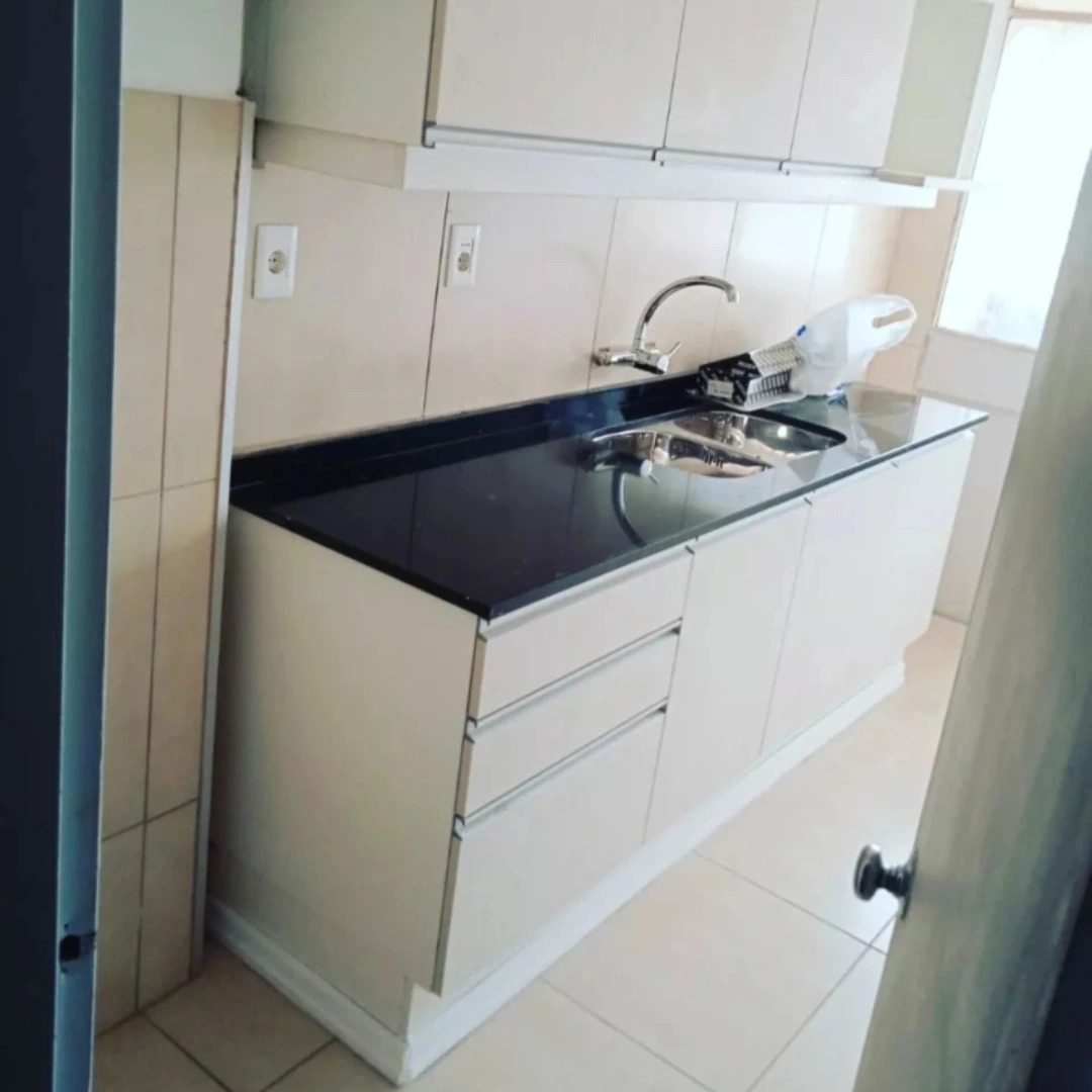 DPL CONSTRUCCIONES , REFORMAS EN GENERAL Revestimientos de cocina y baños  Reformas en general baños y cocinas,  revestimient