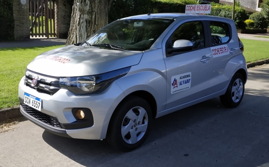 ACADEMIA DE CHOFERES ALVARO  