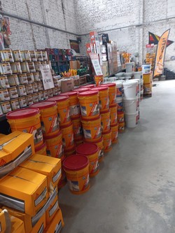 BARRACA Y FERRETERIA MASTER 10 