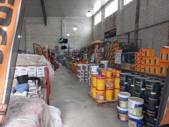 BARRACA Y FERRETERIA MASTER 10 