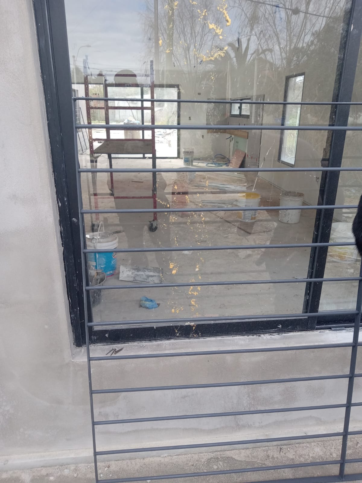 Herrería y Servicios R y R HERRERIA Y SERVICIOS R Y R HERRERIAS
ELECTRICISTAS 
HERRERIAS OBRA
IMPERMEABI