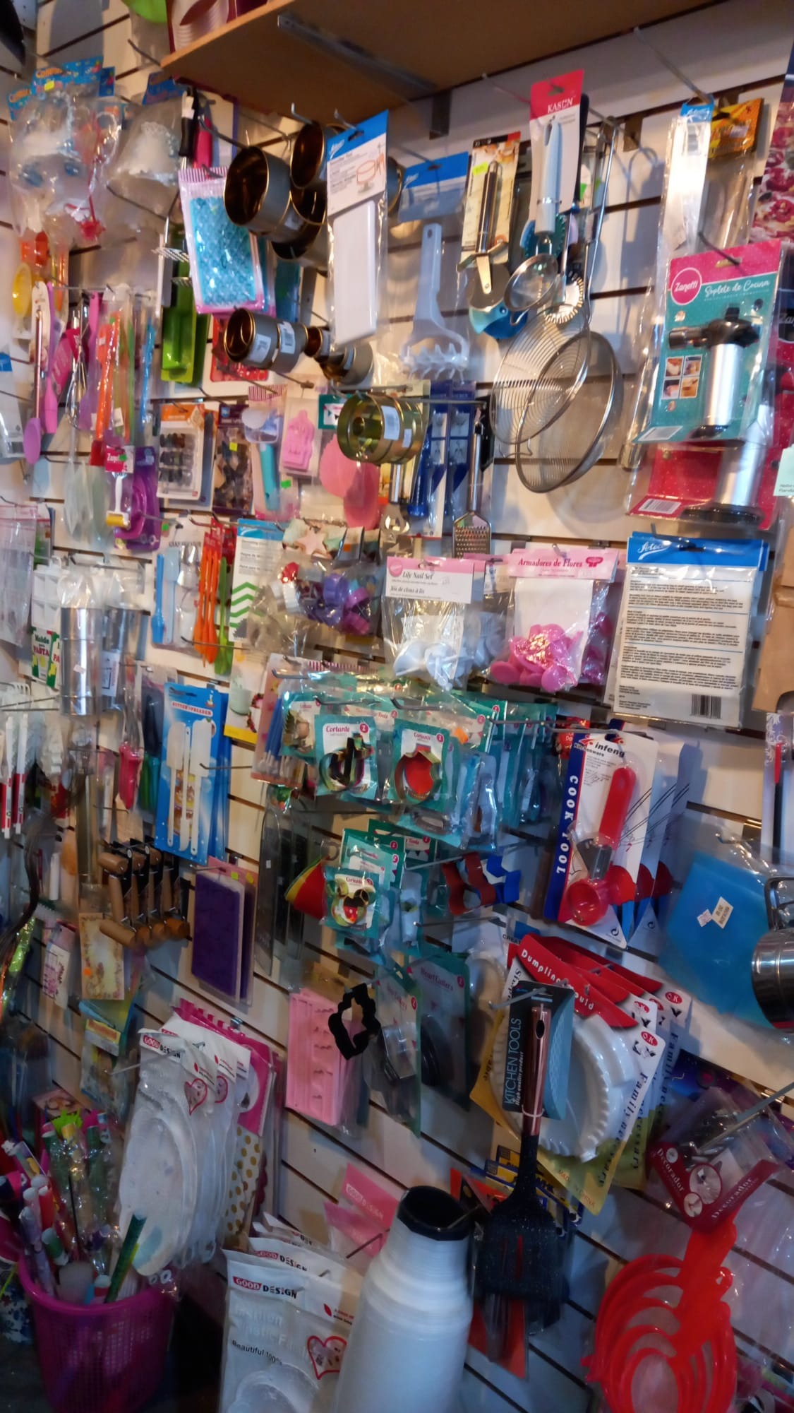 COTILLÓN ARTICOLOR Velas, volcanes y más 