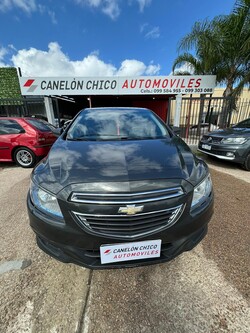 CANELÒN CHICO AUTOMOVILES 