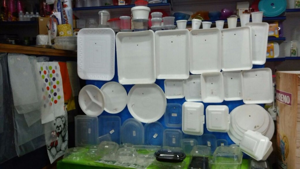 Poli Plast (artículos de plástico)  