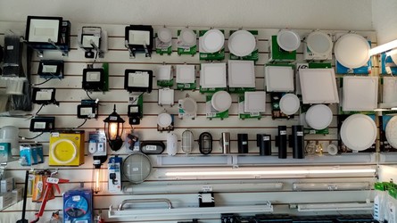 MC ABERTURAS Y ELECTRICIDAD 