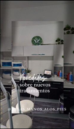 DE LAS MANOS A LOS PIES BIENESTAR INTEGRAL 