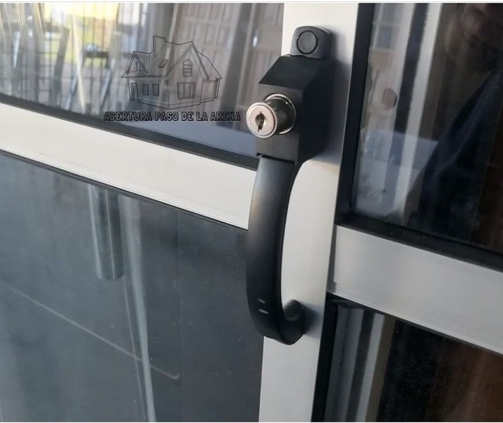 ABERTURAS PASO DE LA ARENA  