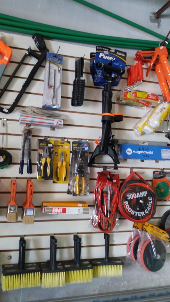 GUSTAVO ANDAMIOS Artículo ferretería 