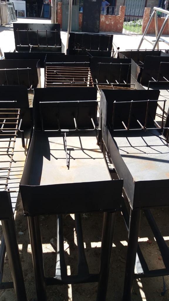 GUSTAVO ANDAMIOS Parrilleros 