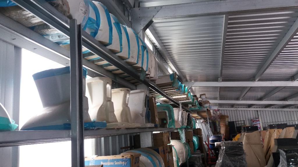 BARRACA ARMANDO UGON  