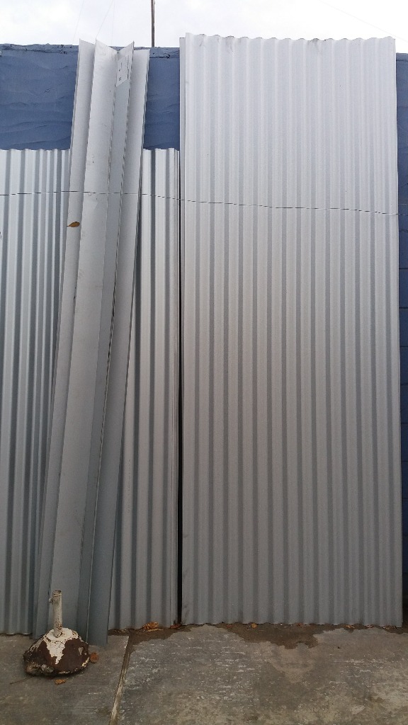 BARRACA ARMANDO UGON  