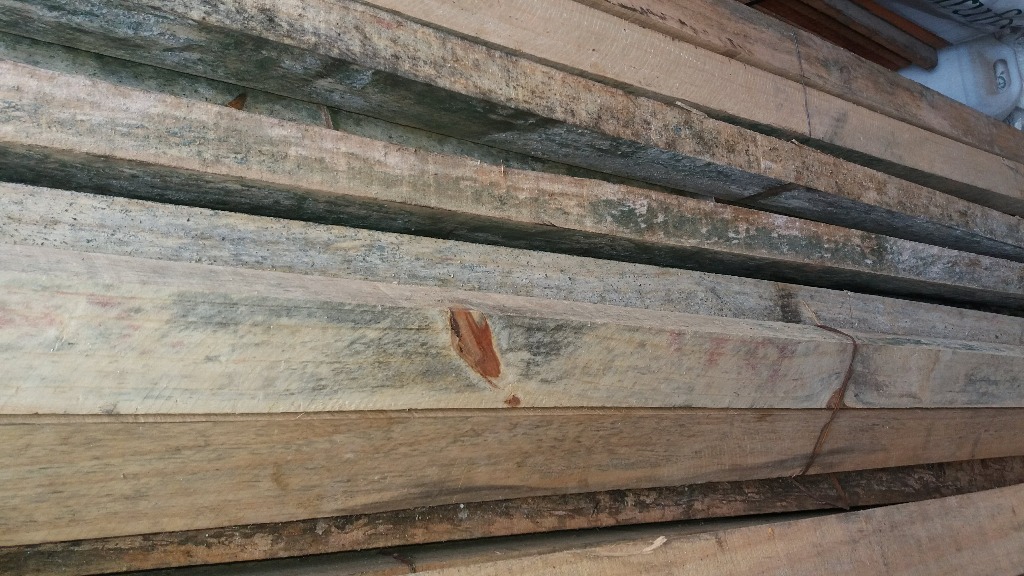 BARRACA ARMANDO UGON  