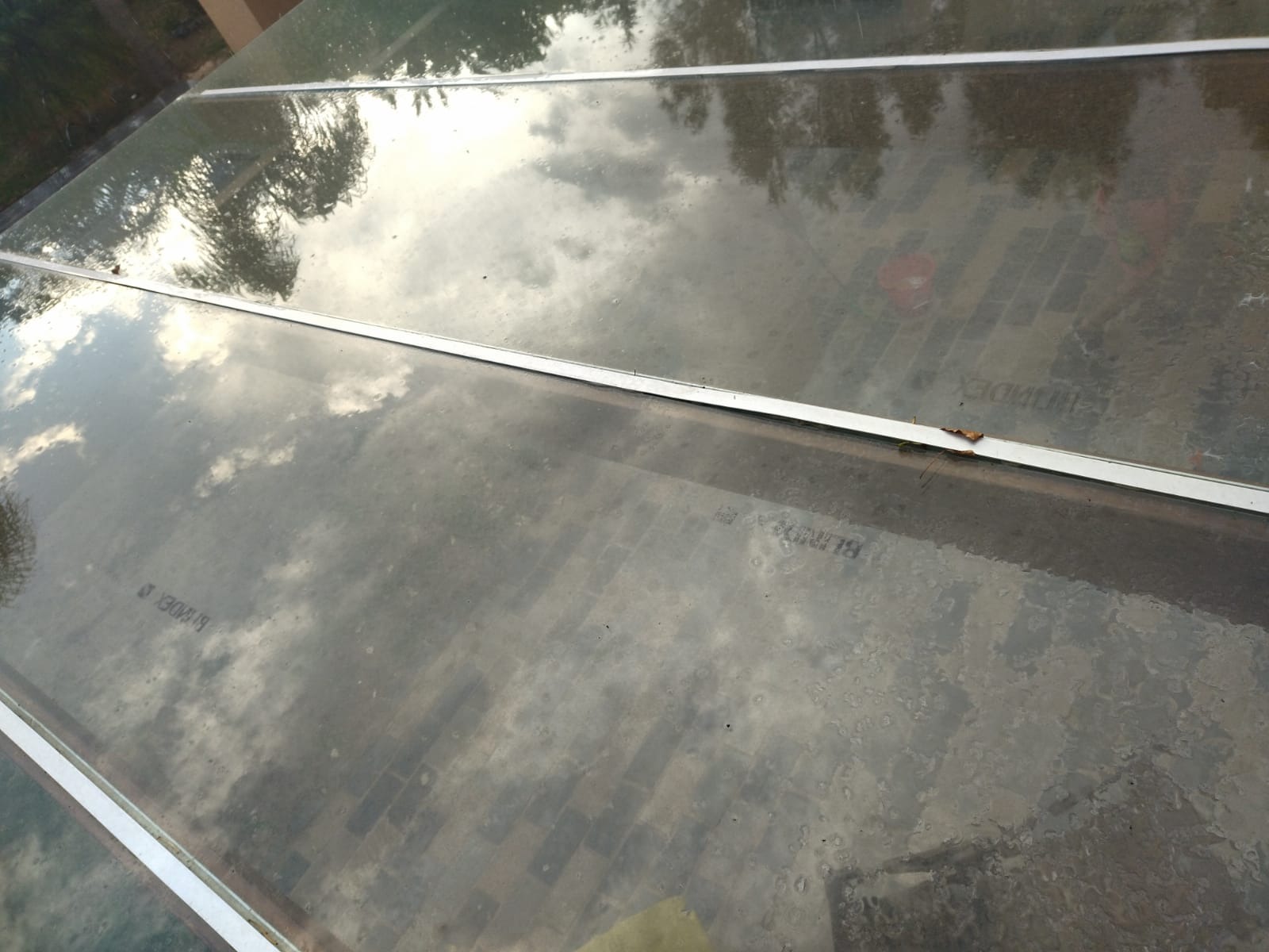 EL RINCONCITO DEL VIDRIO  