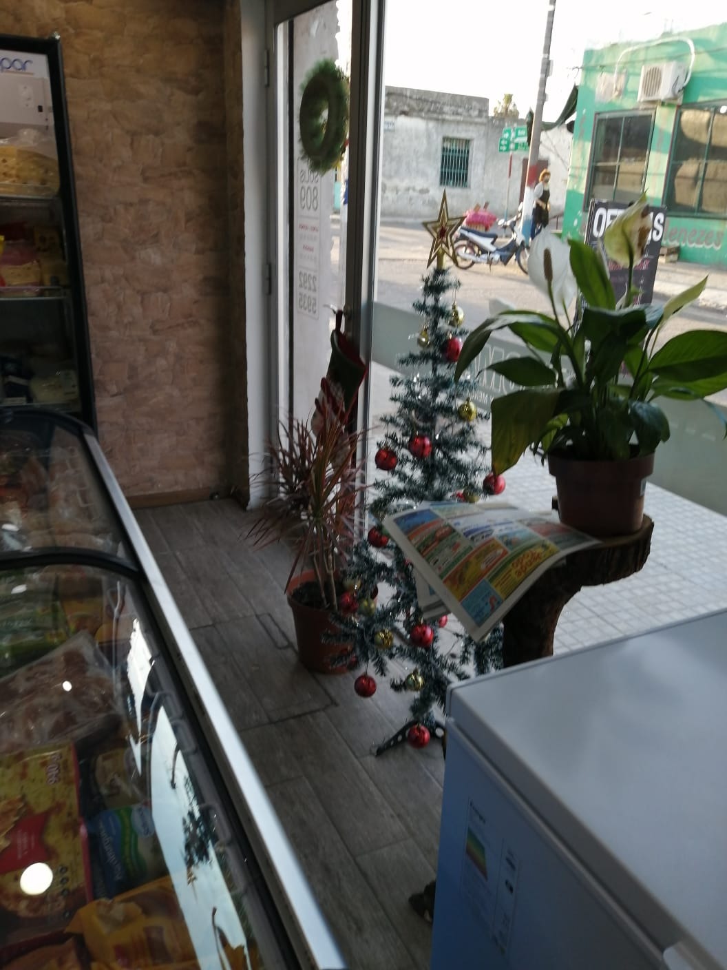 DISTRIBUIDORA ANROMA  