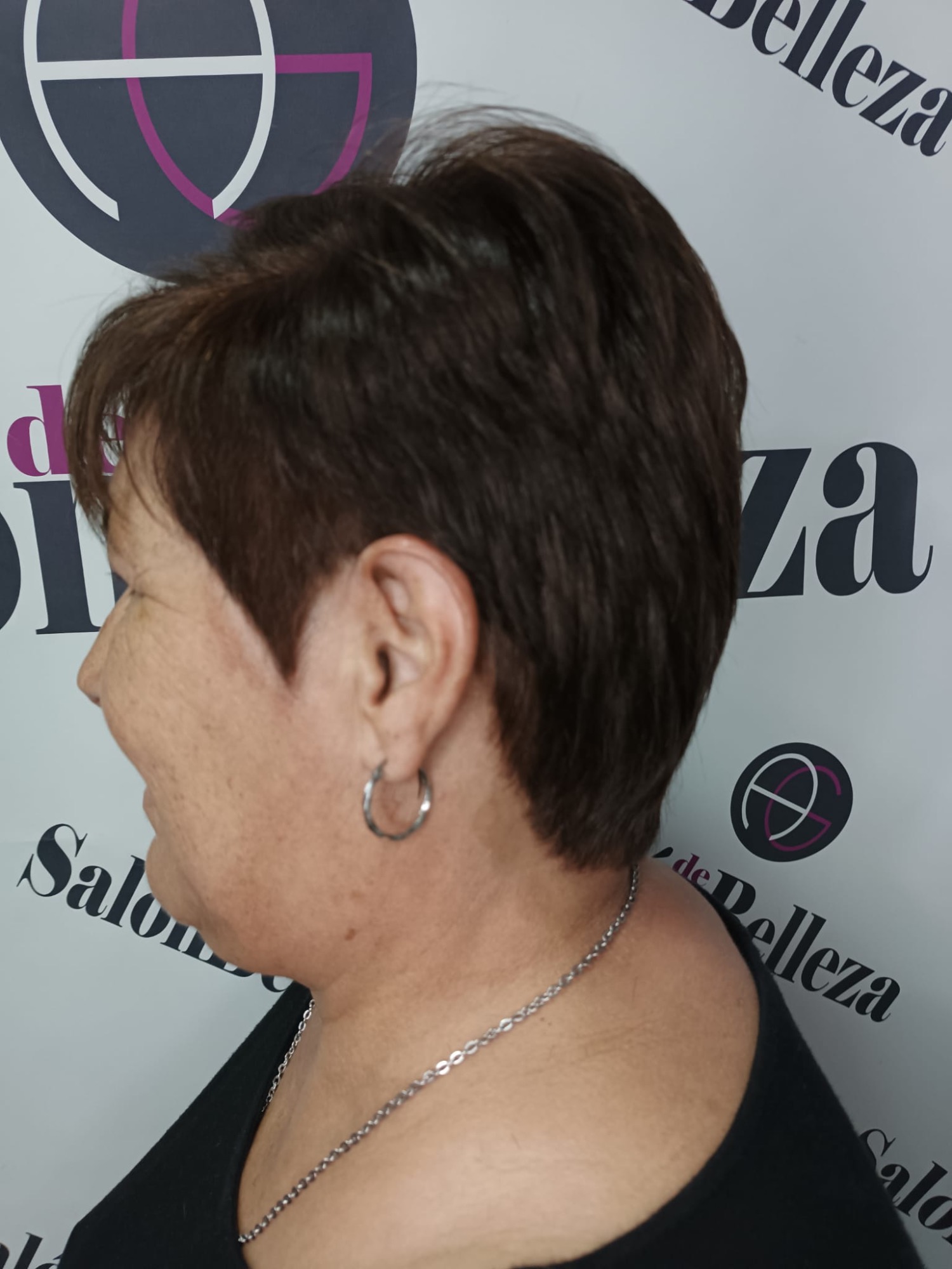 SALÓN DE BELLEZA AG  