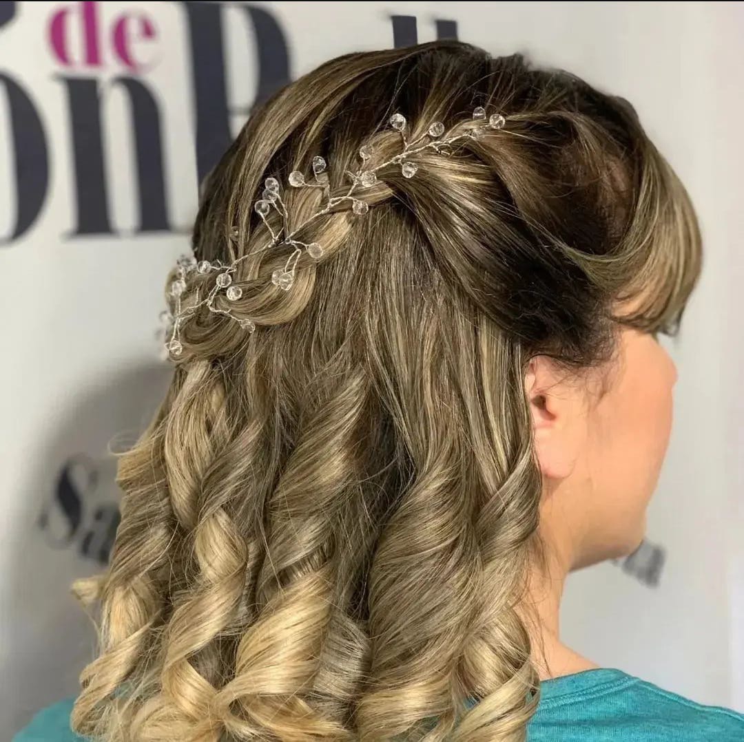 SALÓN DE BELLEZA AG  