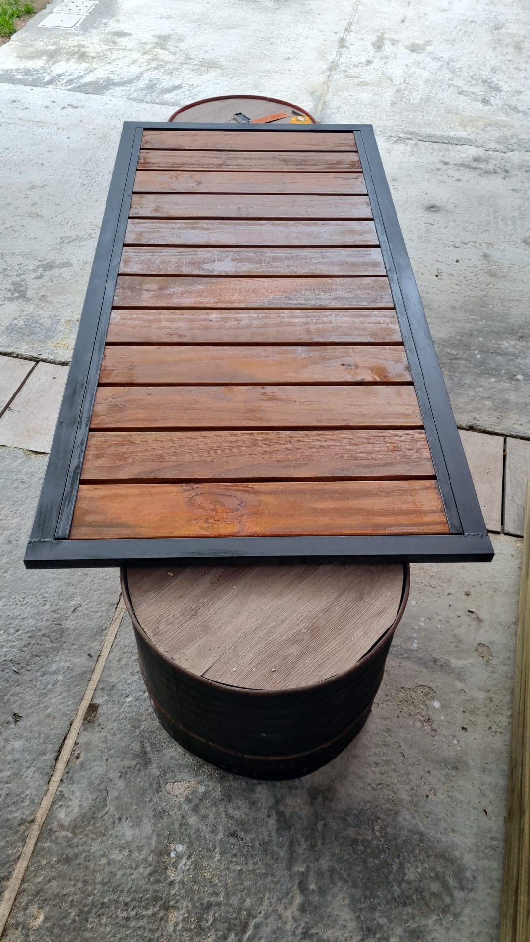 GM CONSTRUCCIONES Puerta en hierro y madera 