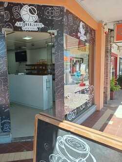 PANADERIA LOS MANJARES 