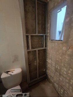 ADRIVALE CONSTRUCCIONES Y REFORMAS 