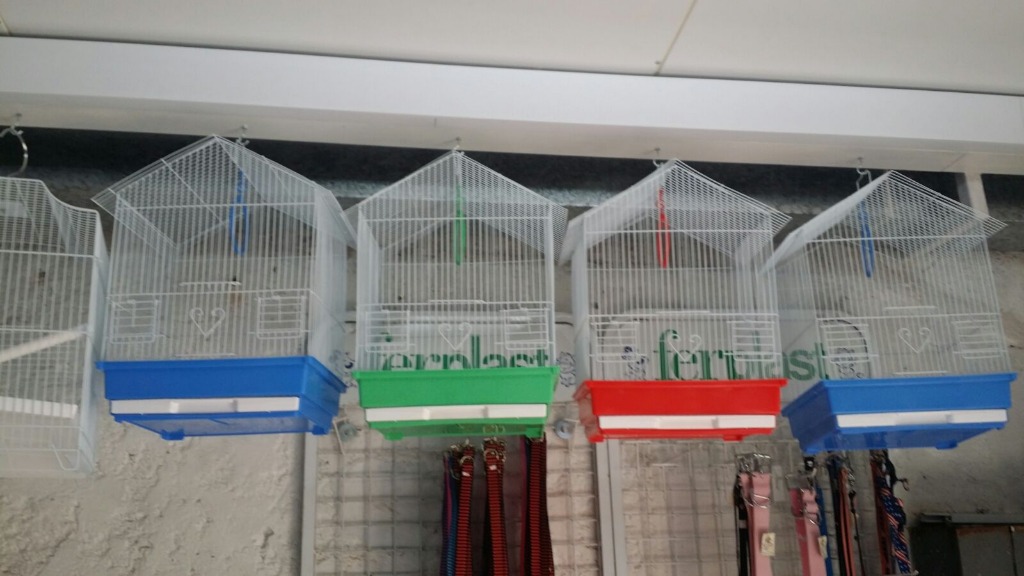 AGROPECUARIA 101 Y AUTOSERVICE  