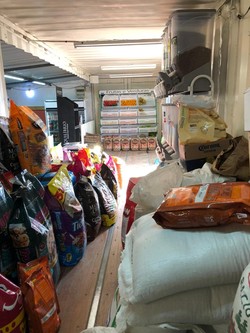 AGROPECUARIA 101 Y AUTOSERVICE 