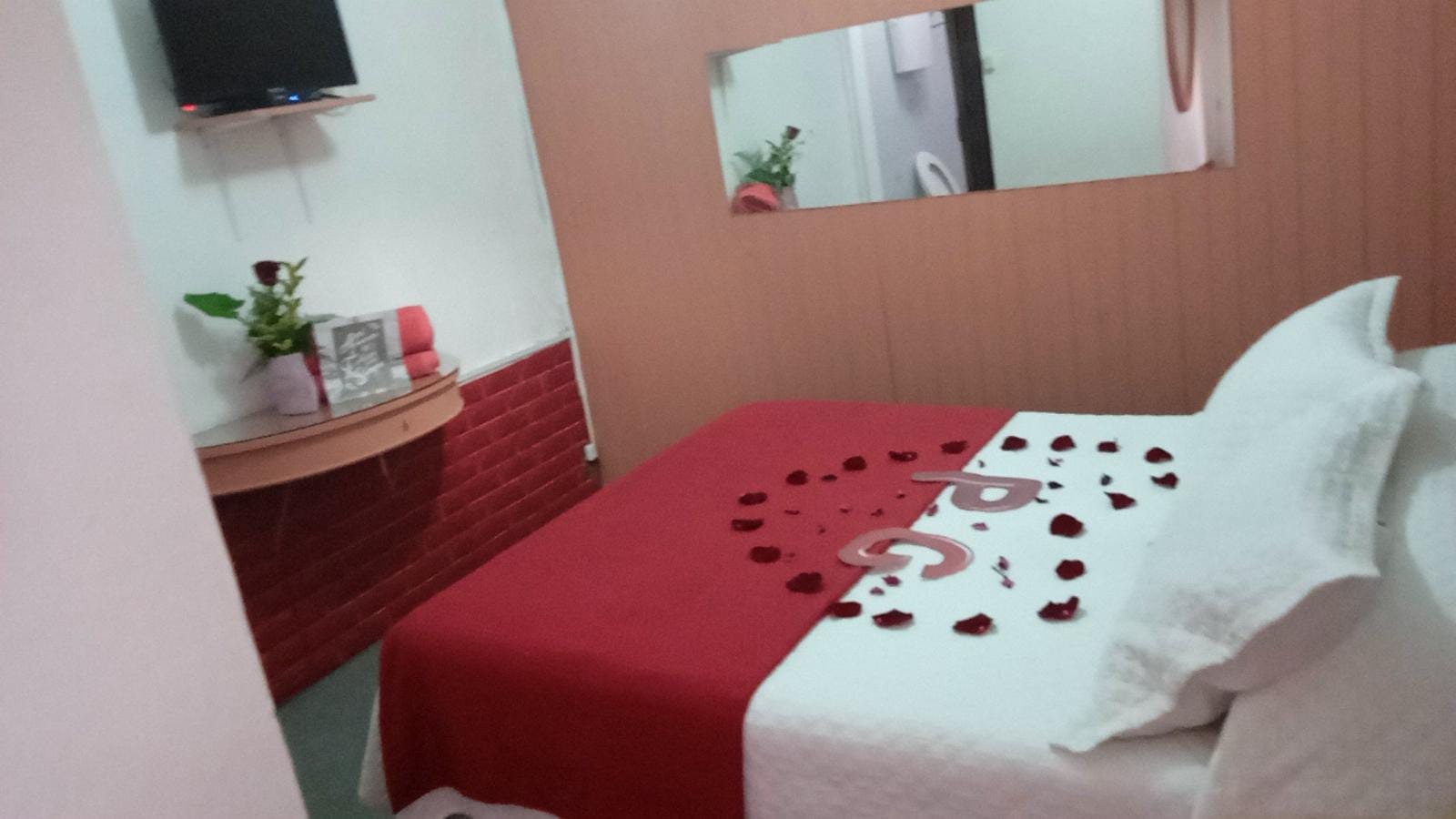 HOTEL ISLA DE GORRITI HOTEL ISLA DE GORRITI 