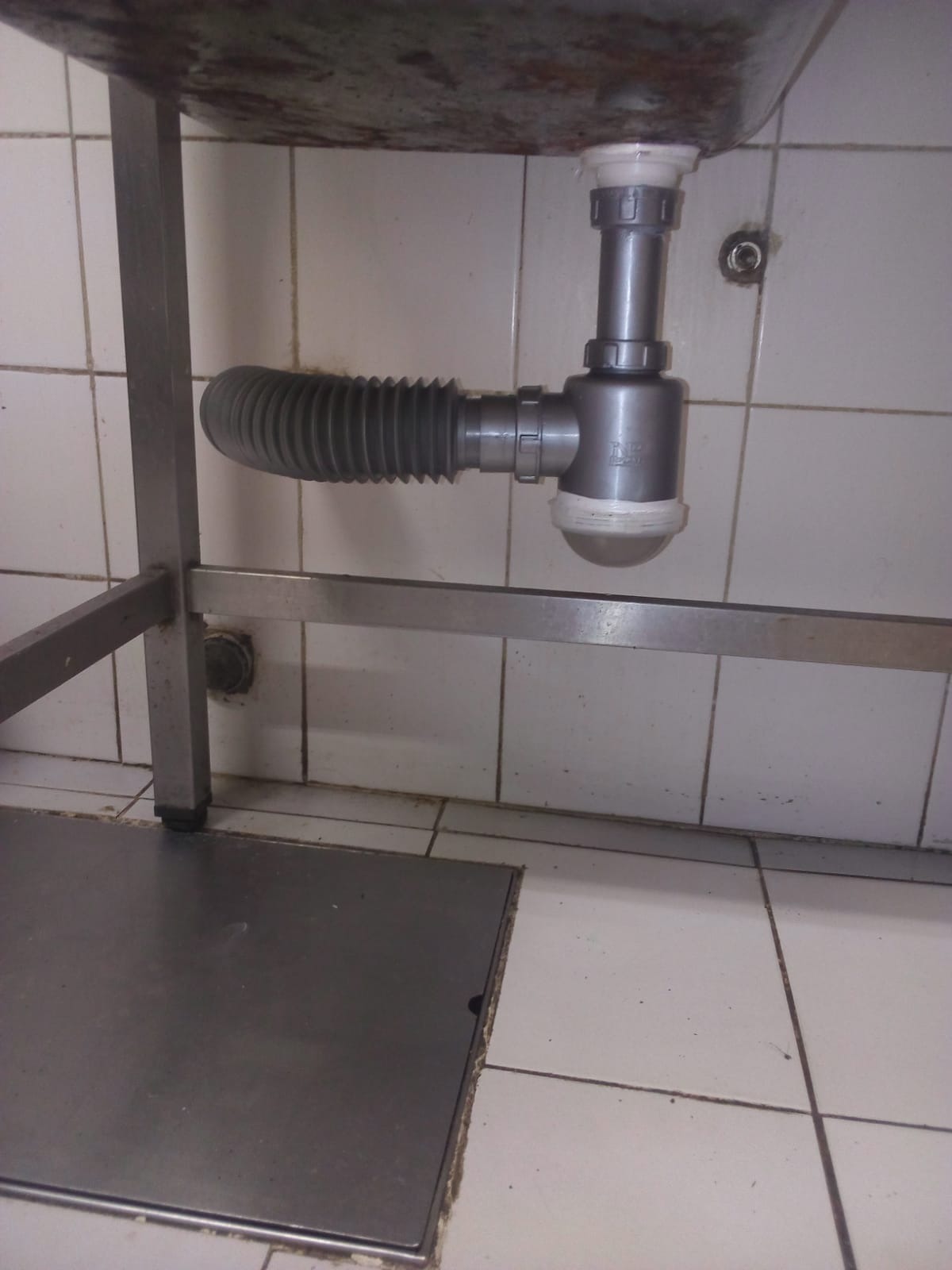 CLAUDIO BENTANCORT SERVICIO SANITARIO  