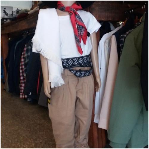 ROPA Y CALZADO VETERINARIA EL GAUCHO