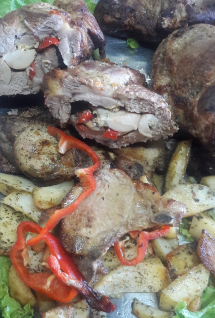 TODO RICO PANADERIA Cerdo Consulte x la especialidad! Diferentes guarnicione