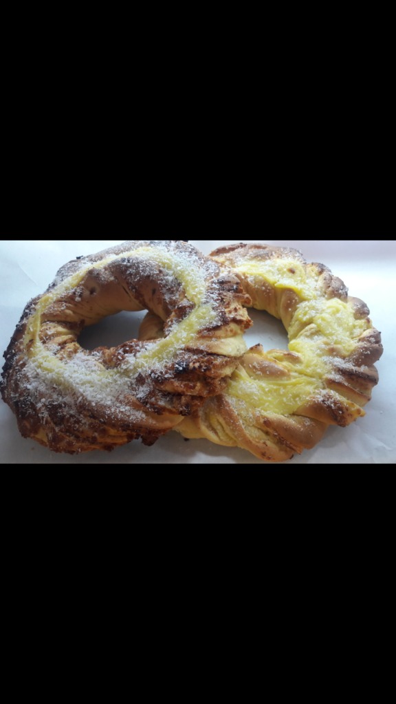 TODO RICO PANADERIA Roscas con crema 