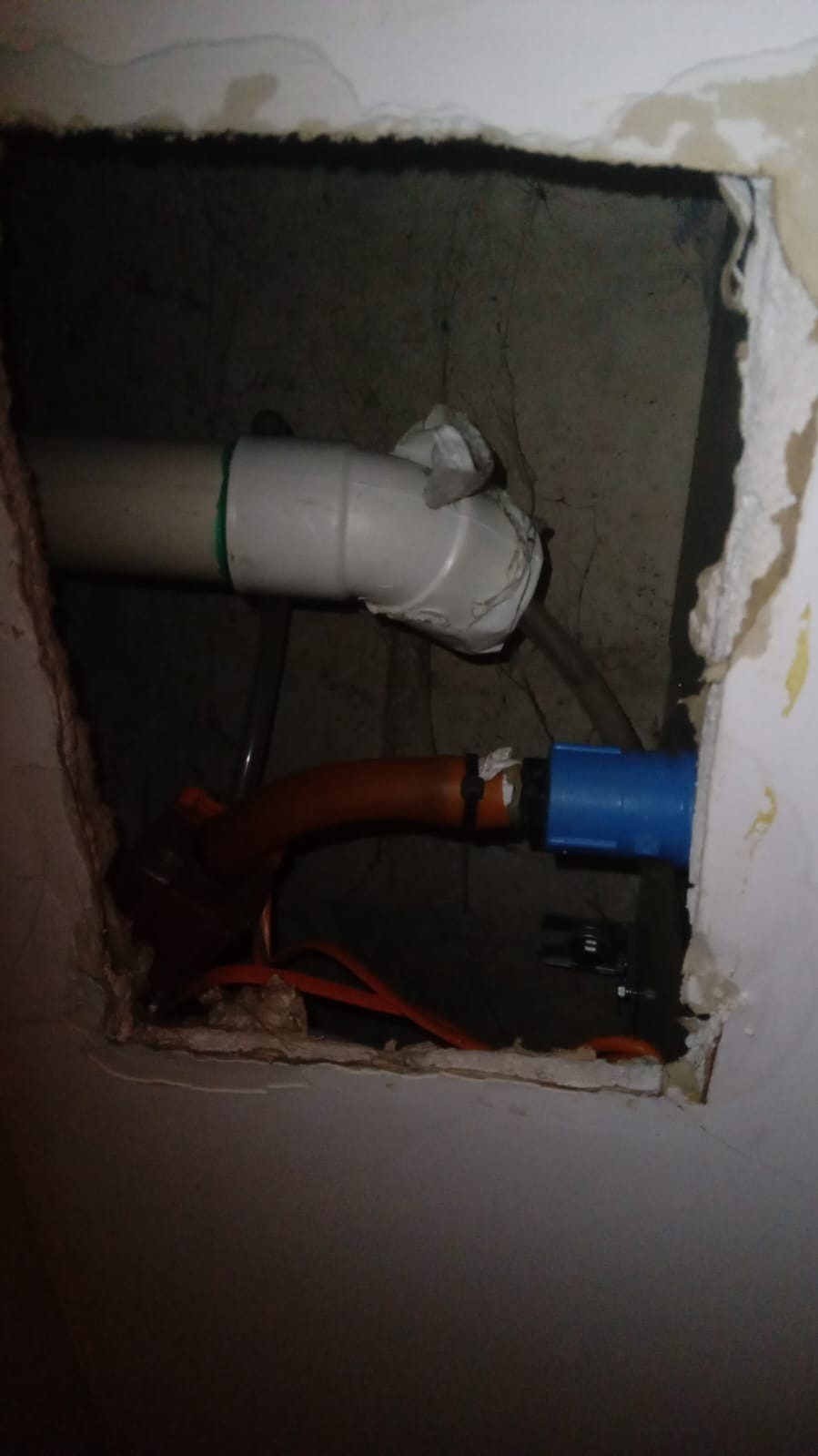 Valenca Valenca Servicios eléctricos y sanitarios 
Electricidad pr