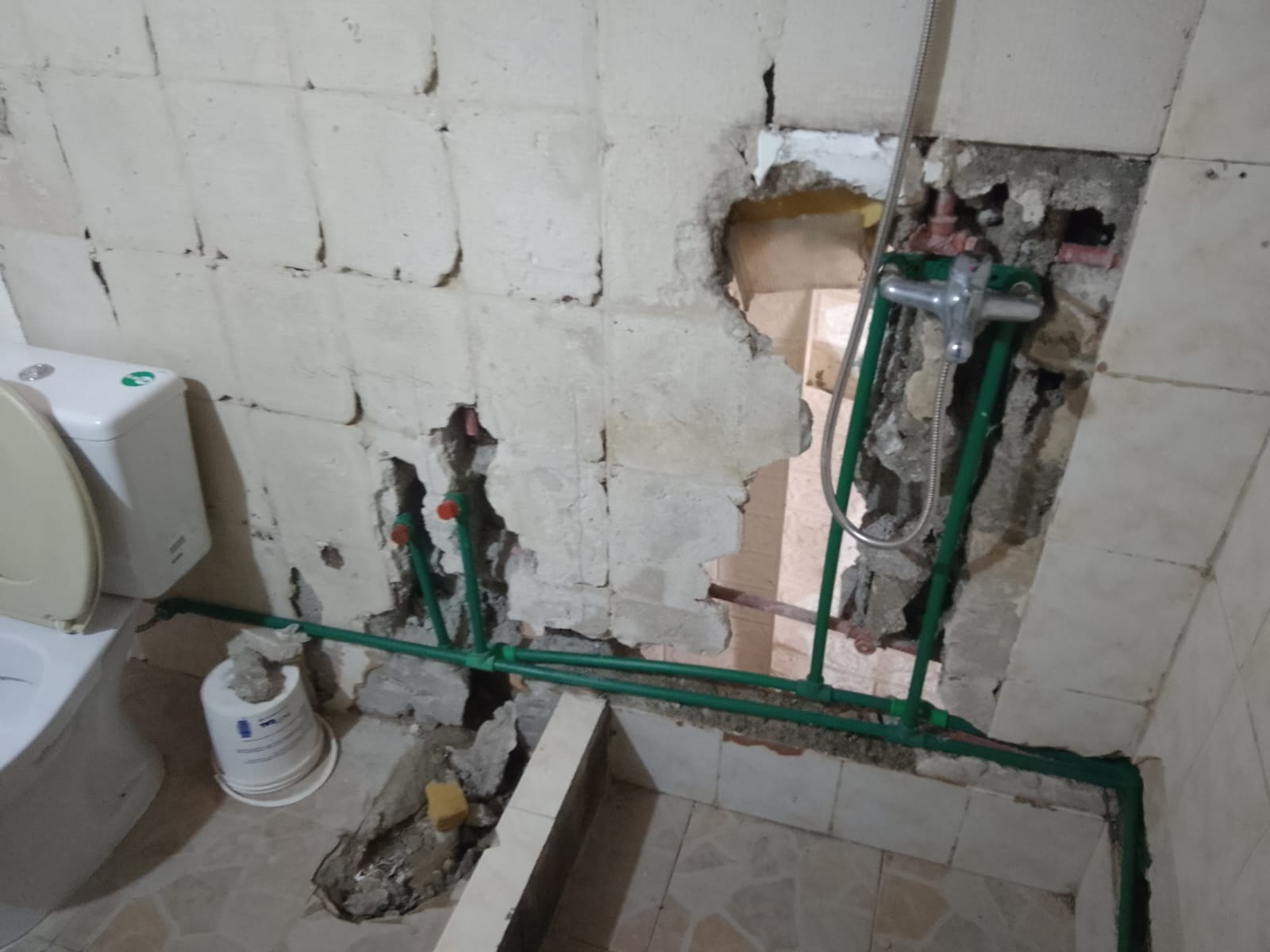 Valenca Valenca Servicios eléctricos y sanitarios 
Electricidad pr