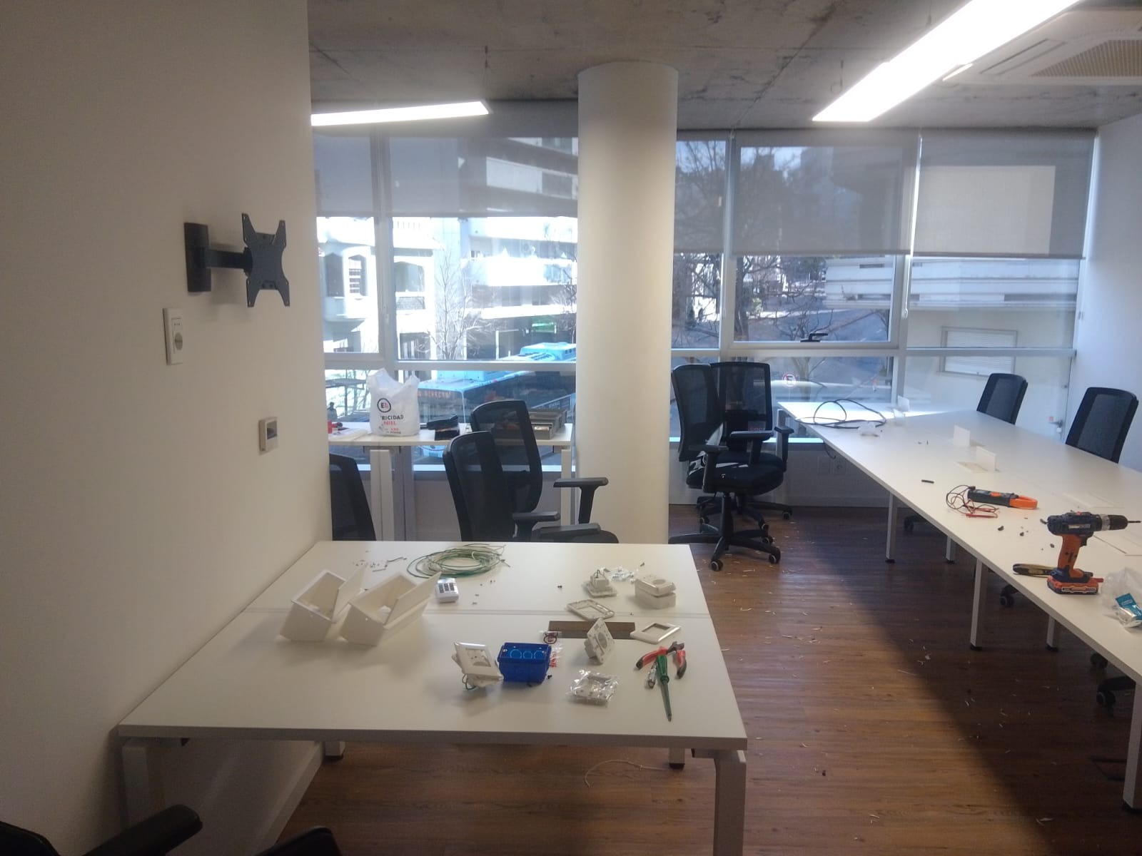 Valenca Valenca Servicios eléctricos y sanitarios 
Electricidad pr