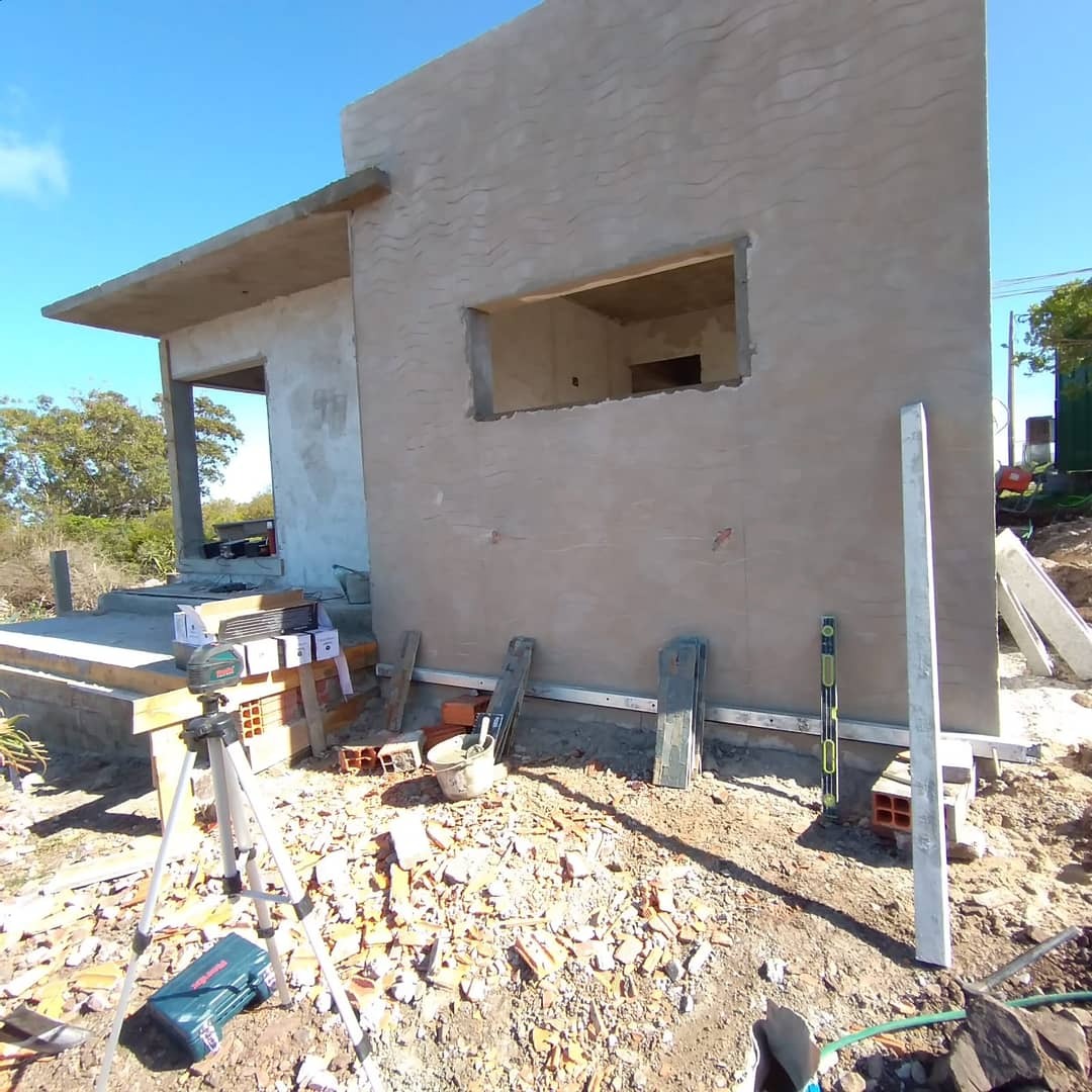 DAMPA CONSTRUCCIONES Dr. Soluciones en Maldonado 094417883 Construcción, Remodelación, Baños, Cocinas, Techos