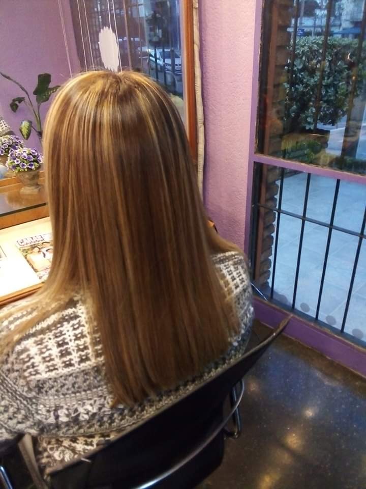 SANDRA VERESQUI PELUQUERIA Sandra Veresqui  Peinados 