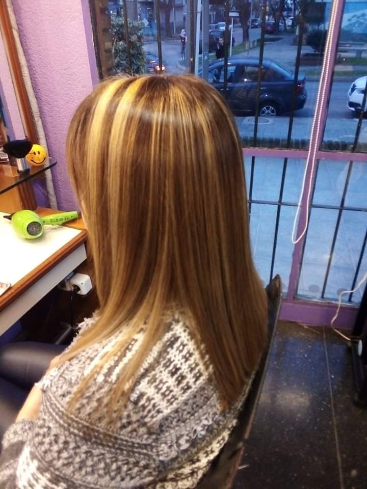 SANDRA VERESQUI PELUQUERIA Sandra Veresqui  Peinados 